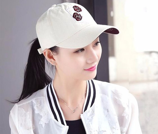 美麗的帽子，帶給你不一樣的春天